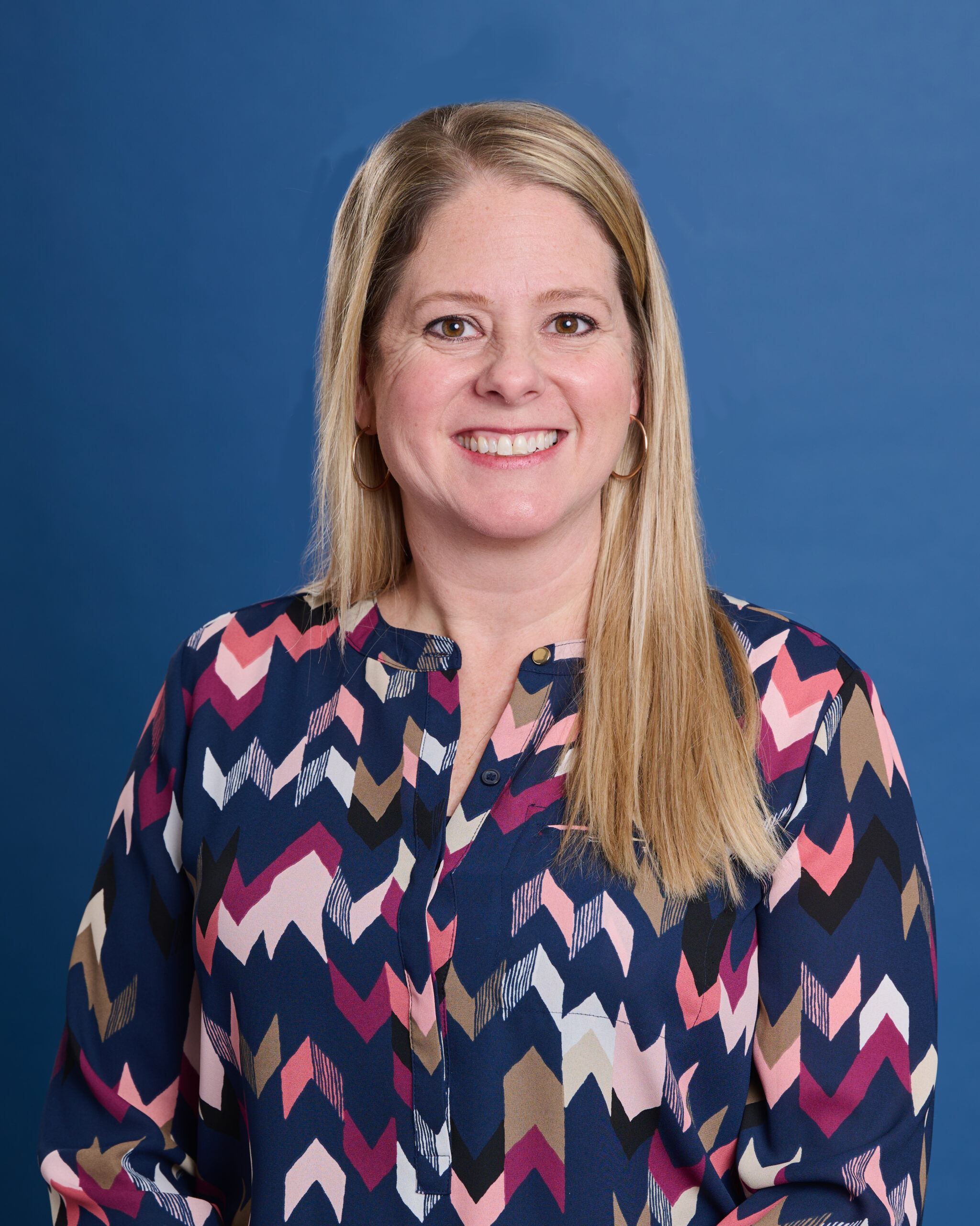 Headshot of Stephanie Debarbieris