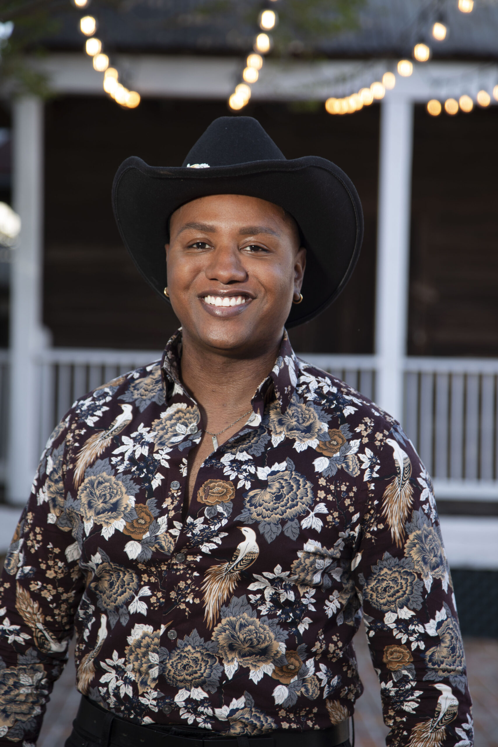 Headshot of DONOVAN JACKSON